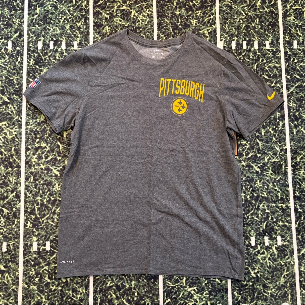 Pittsburgh Steelers Nike T-Shirt Size Large Like New